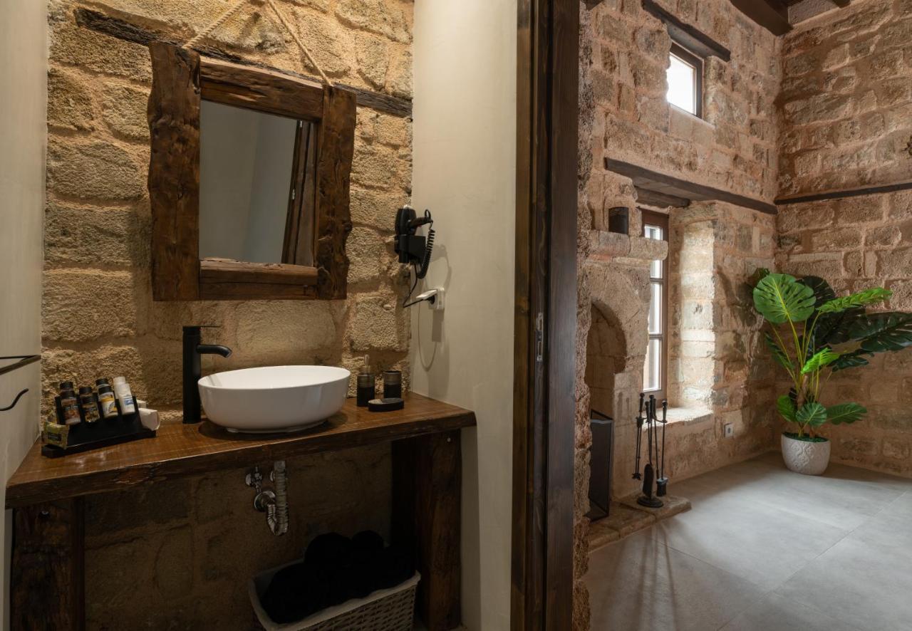 Ancient Knights Luxury Suites Rhodes City Exterior foto