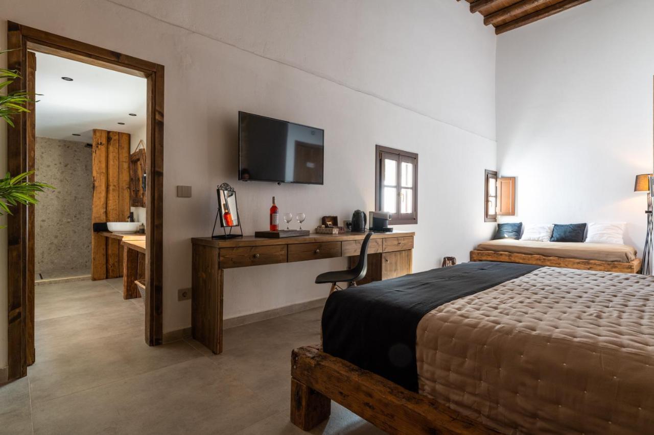 Ancient Knights Luxury Suites Rhodes City Exterior foto